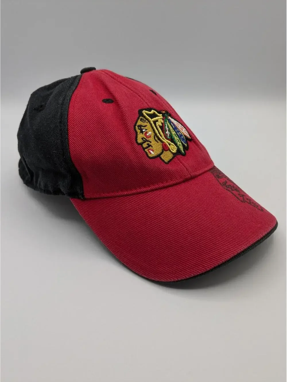 NHL Chicago Blackhawks Black & Red Child's Hat Fan Favorite Youth One Size